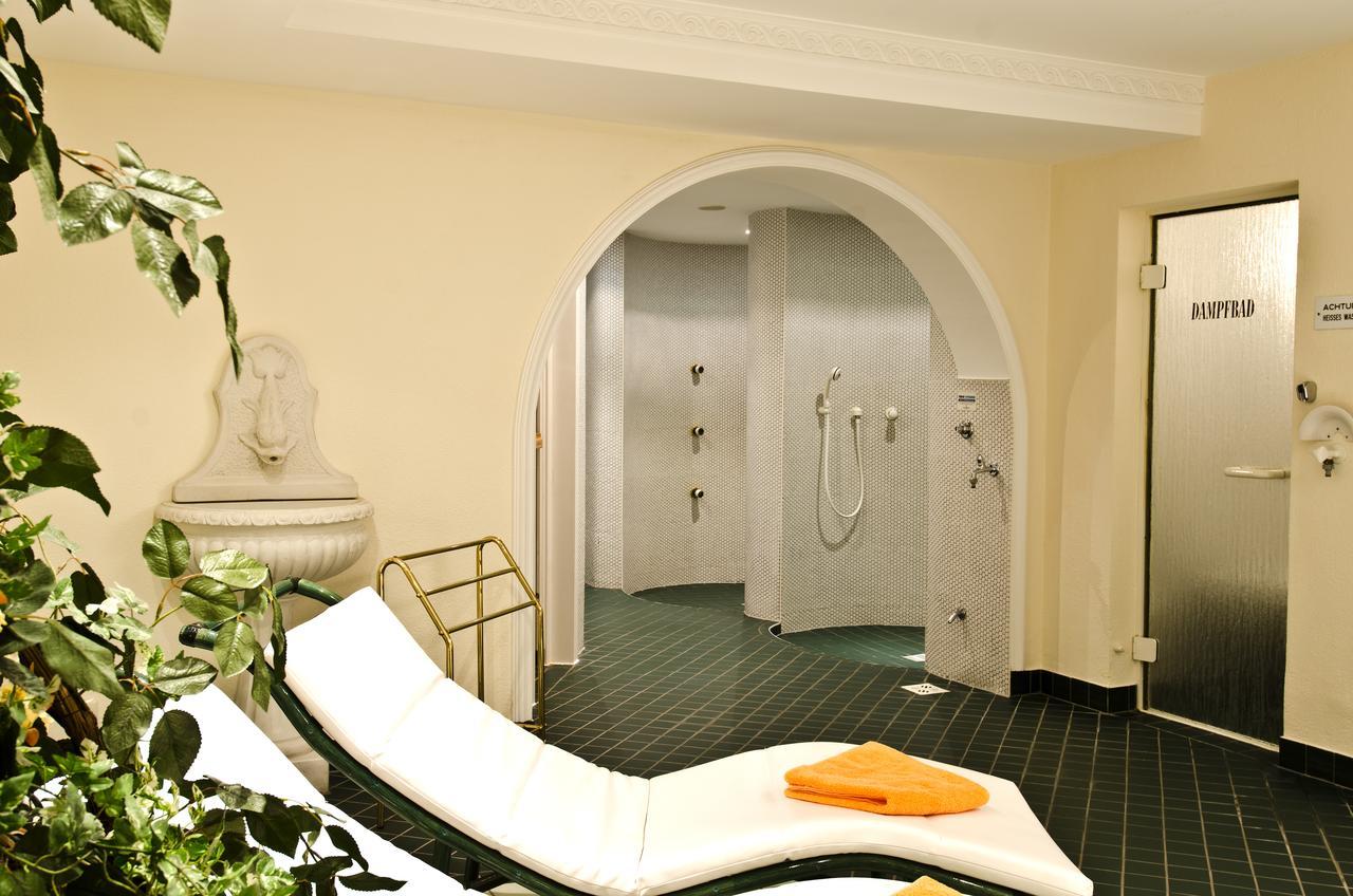 Hotel Garni Astoria 4*